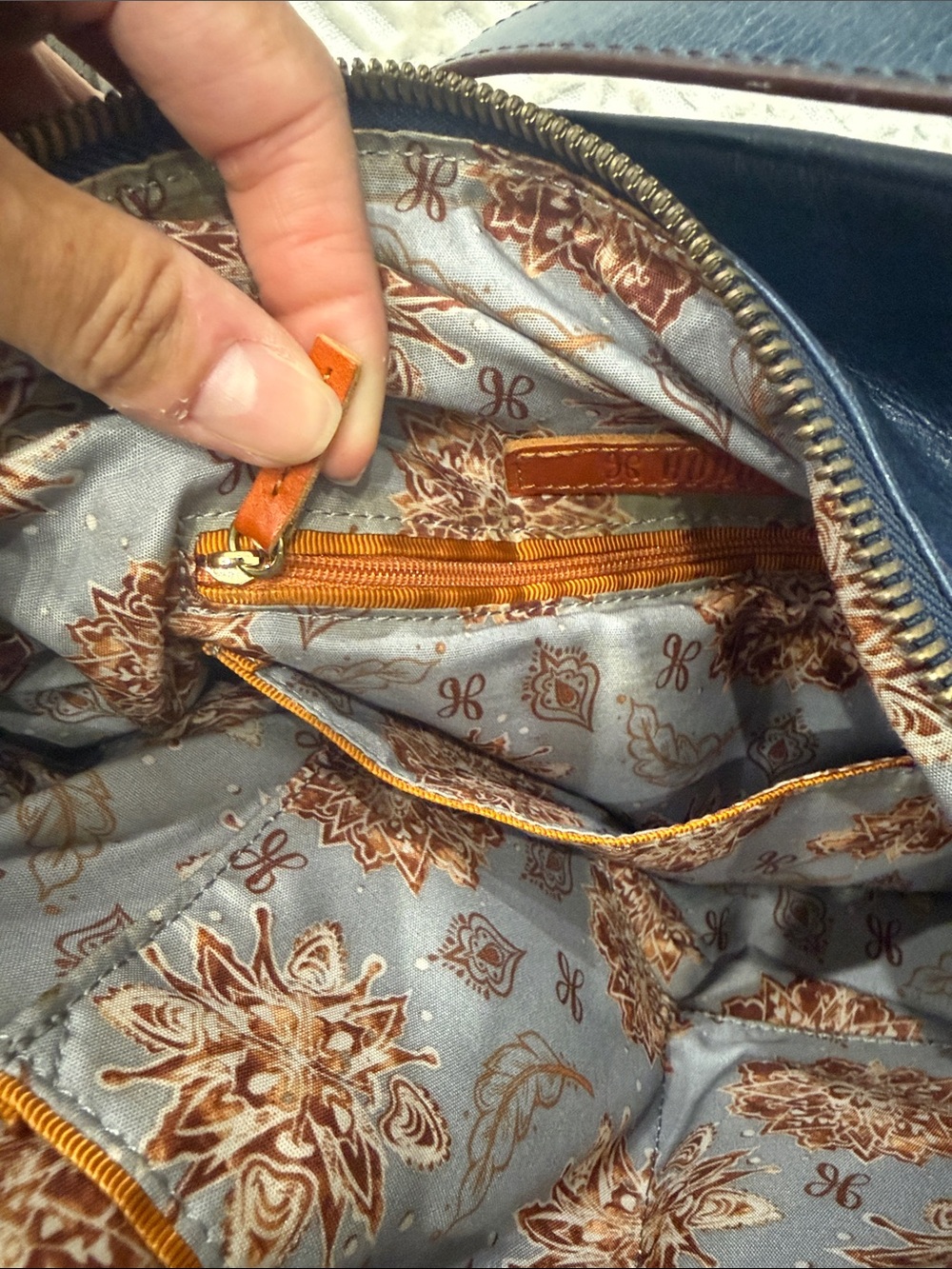 Hobo Shoulder bag - Picture 8 of 10